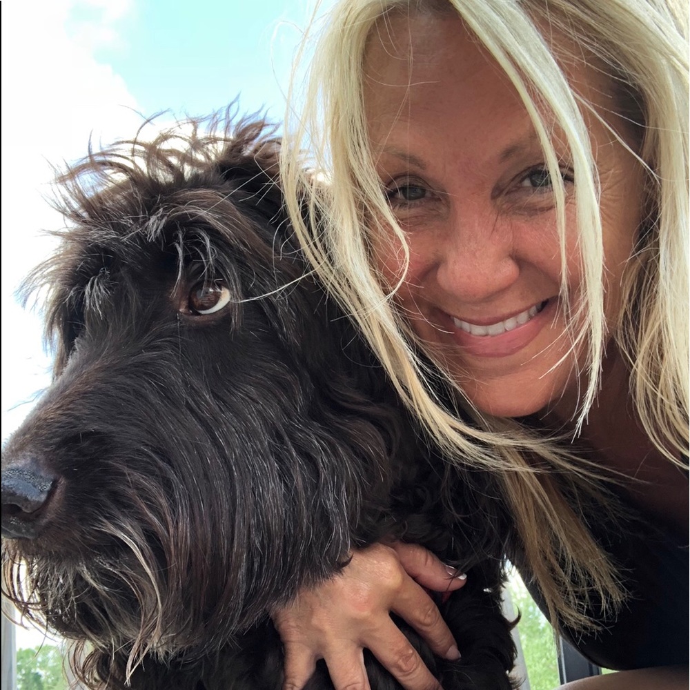 Meet your Posher, Lynda